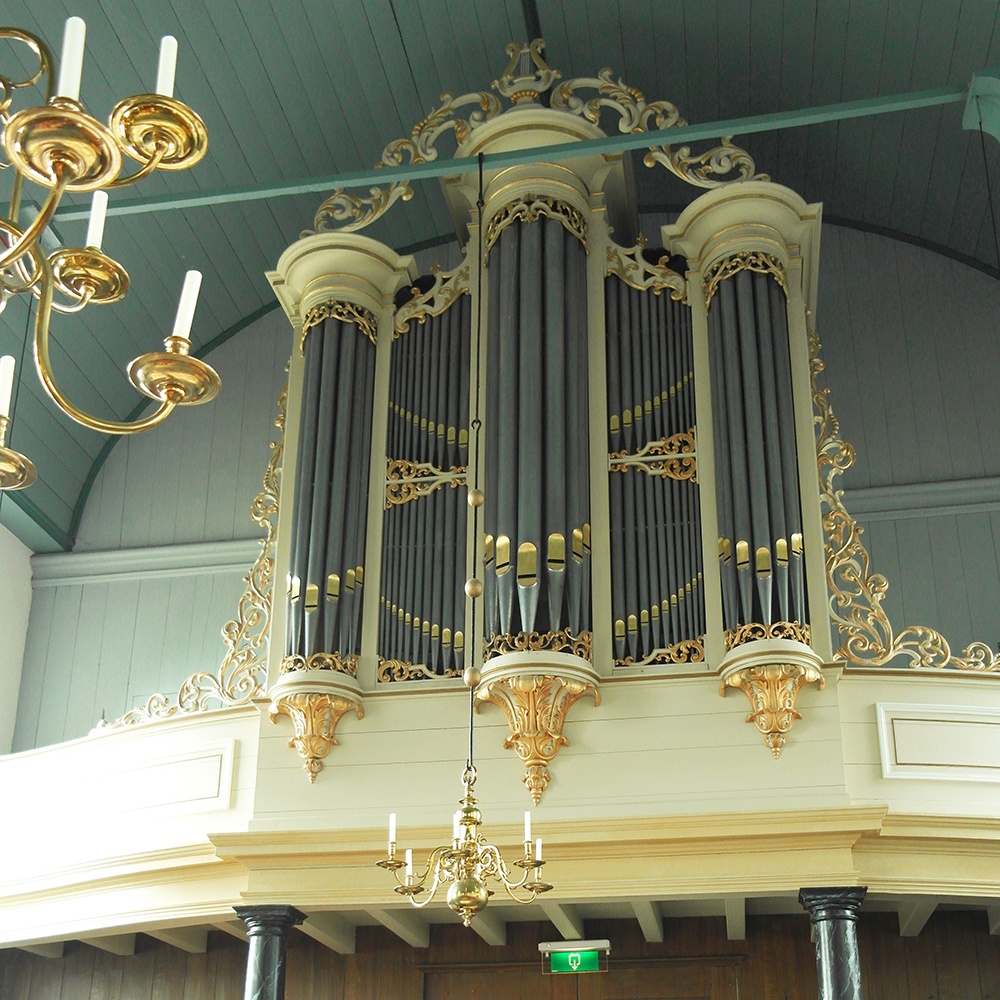 Orgel in de dorpskerk Grootschermer (foto Jan Zwart)