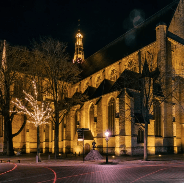 Volkskerstzang in de Grote Sint Laurenskerk