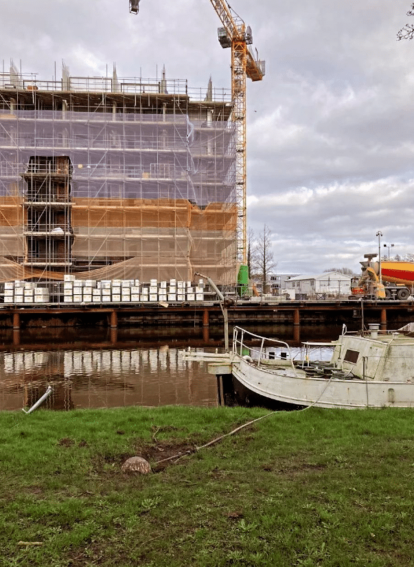 DETAIL OP DINSDAG- Bolders langs het kanaal 14 mei 2024