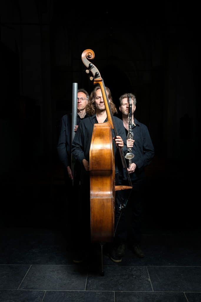 Het Orgeltrio met het eerste Leeghwaterconcert in de  Dorpskerk Grootschermer