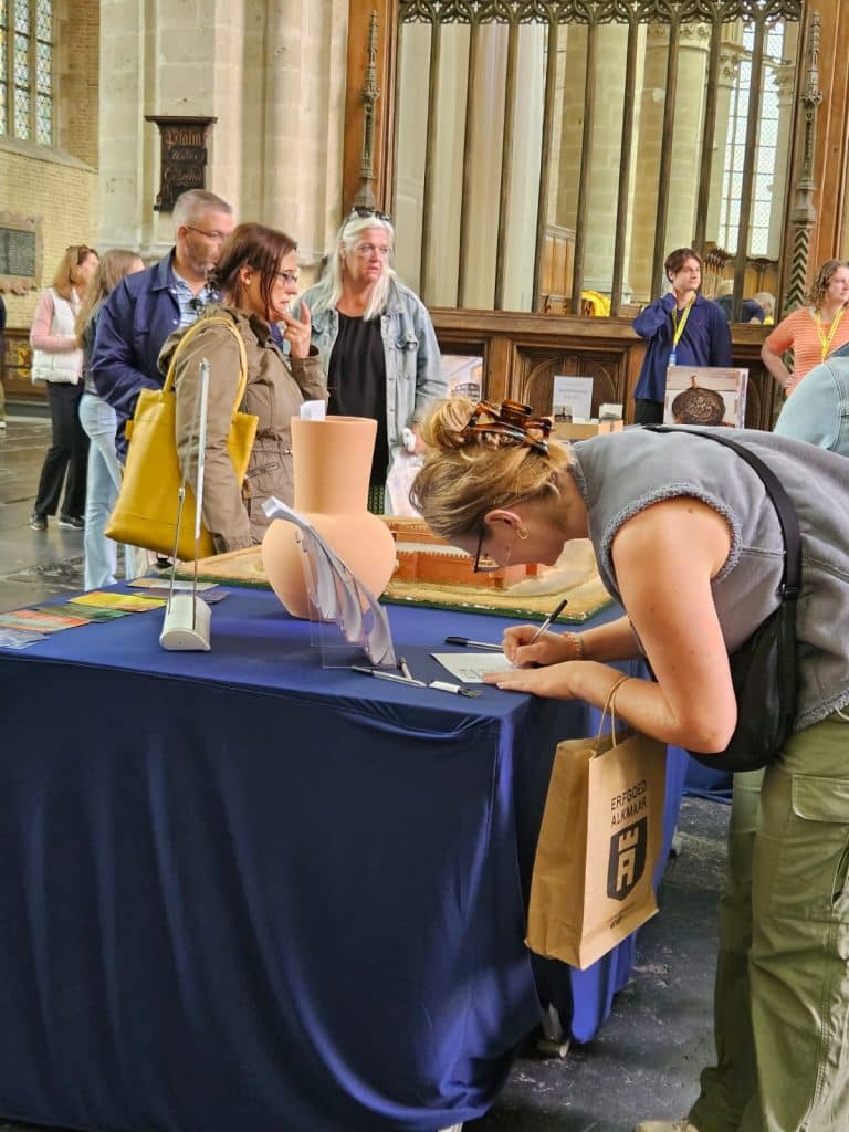 Grote St Laurenskerk erfgoedmarkt raden keien Munnikenweg