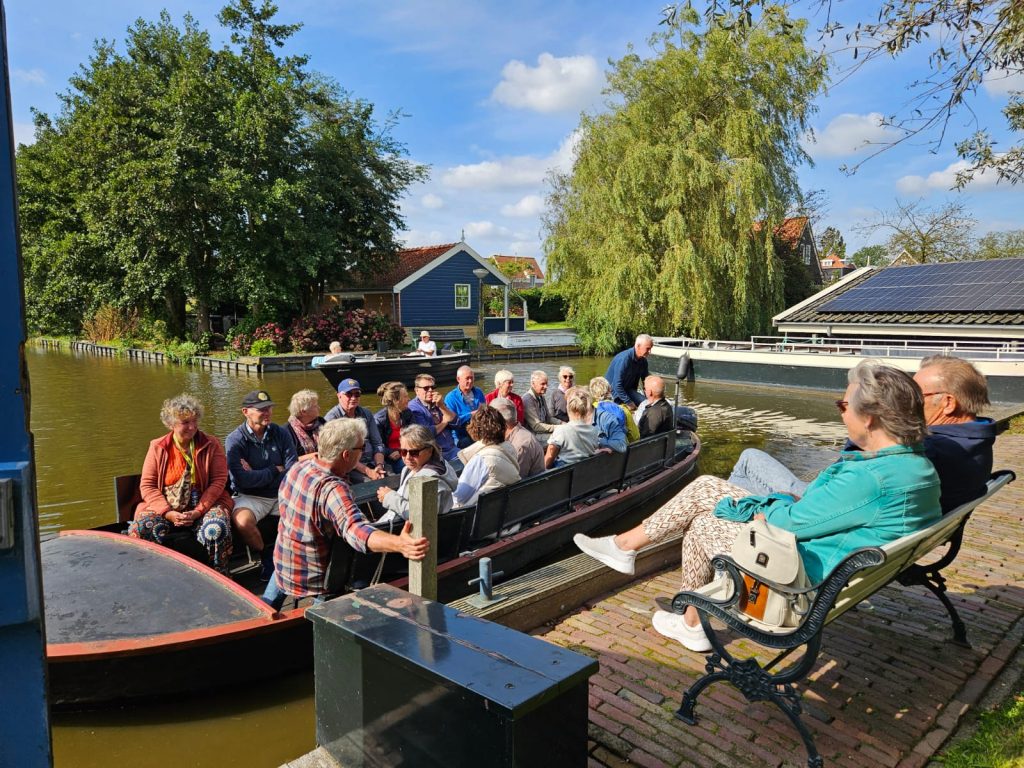 Varen bij het Kleinste Huisje in Schermerhorn