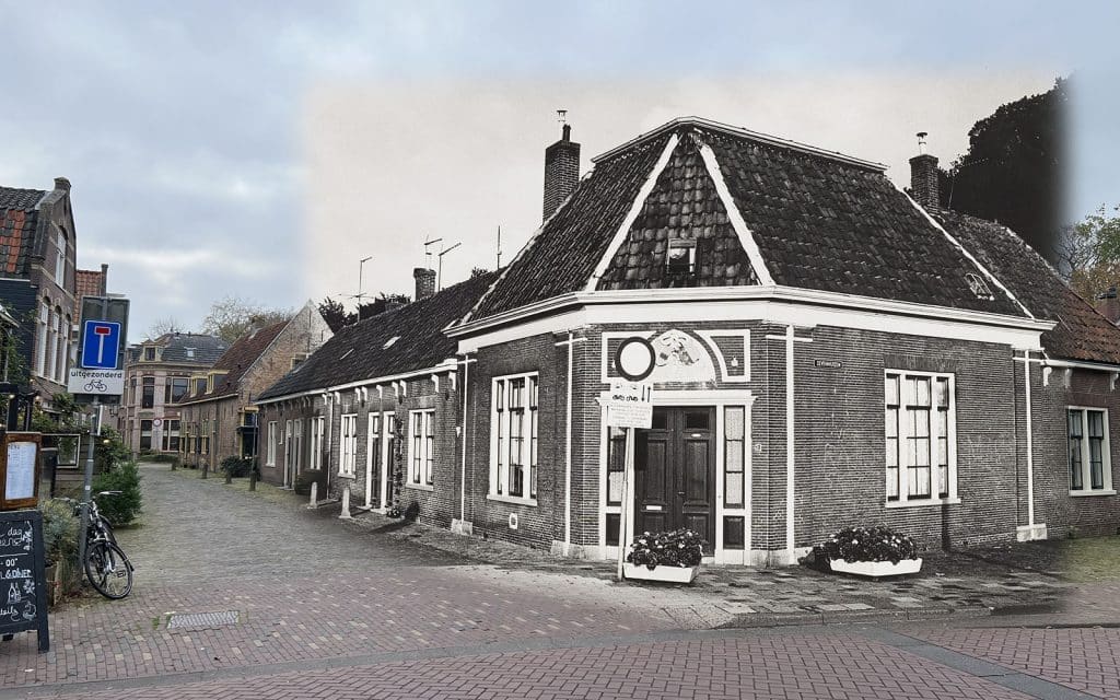 Het hofje nu en in 1984, met een foto van Joop Elsinga. Zevenhuizen 1984-2024